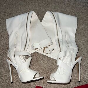 Elegant White Women's Heeled Boots